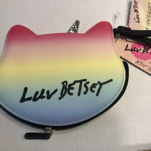 🌿 NWT Betsey Johnson • Wristlet Caticorn - Picture 2 of 9